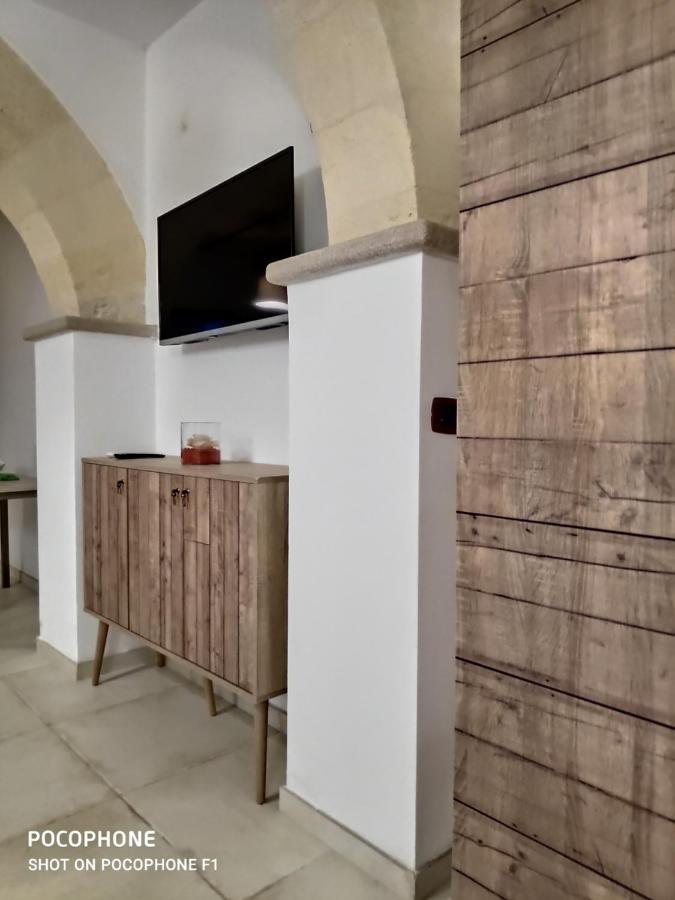 Appartamento Suite Santa Teresa ตารันโต ภายนอก รูปภาพ